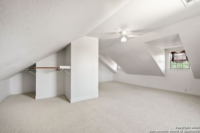 Listing photo id 35 for 4708 Ammann W
