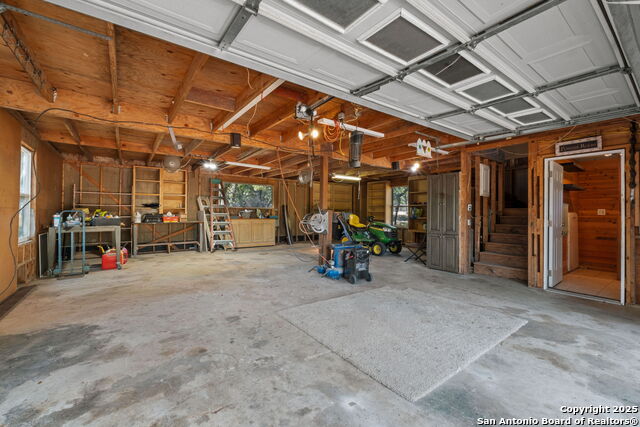 Listing photo id 40 for 4708 Ammann W