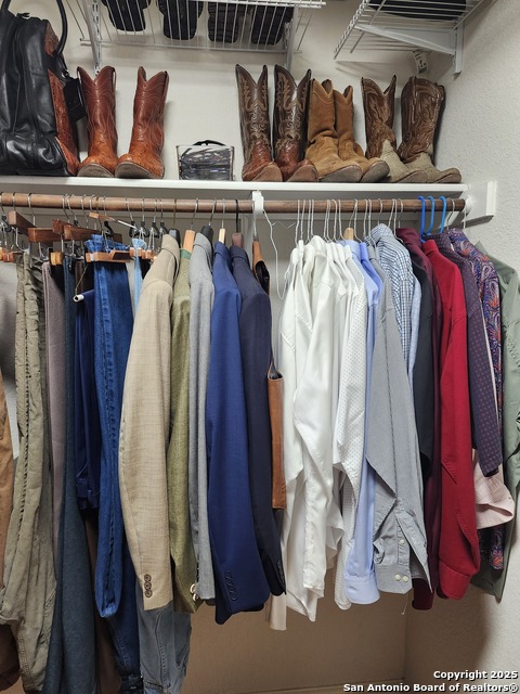 Image 14 of 19 For 144 Crane Crest