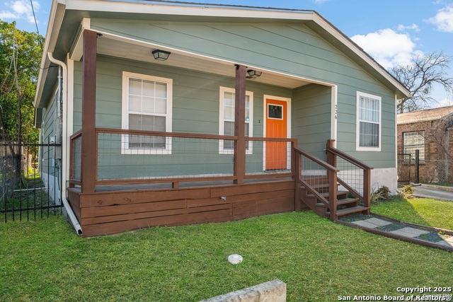 Image 2 of 21 For 226 Bee  