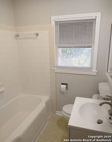 Image 15 of 24 For 3522 San Luis