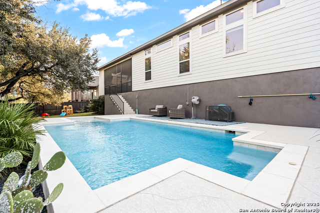 Listing photo id 43 for 571 Englewood Lane