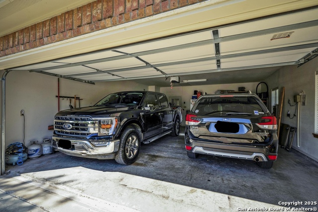 Image 36 of 37 For 4844 Prairie Smt