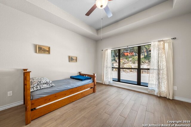 Image 10 of 22 For 1094 Whispering Hills