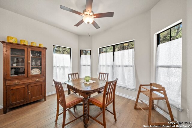 Image 5 of 22 For 1094 Whispering Hills