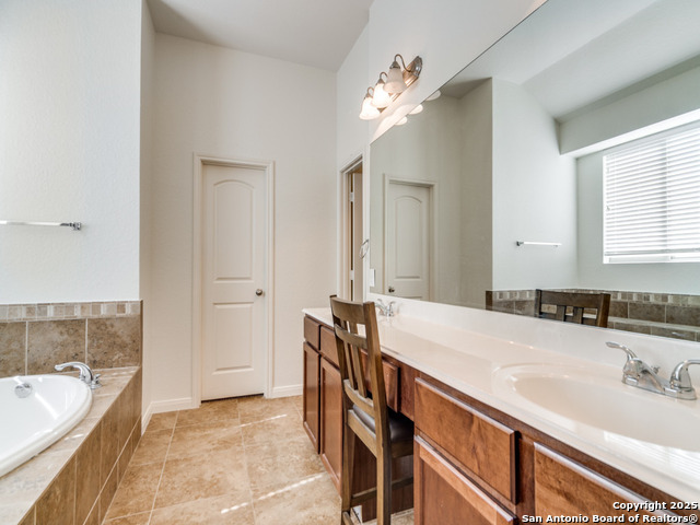Image 20 of 25 For 8702 Elkhorn