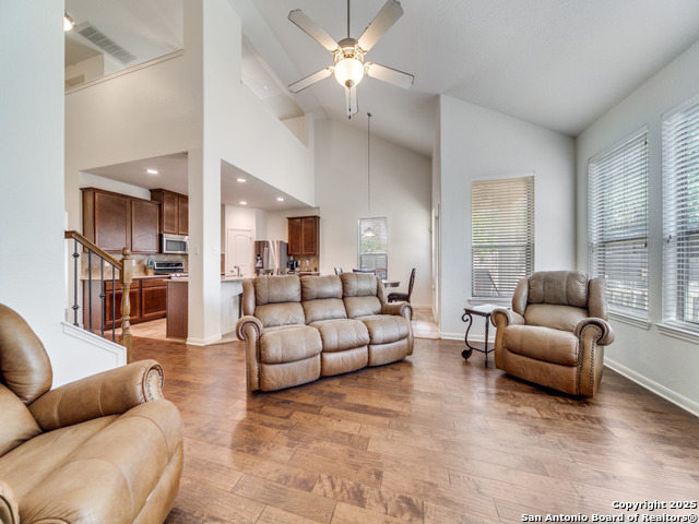 Image 6 of 25 For 8702 Elkhorn