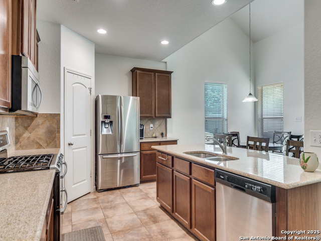 Image 8 of 25 For 8702 Elkhorn