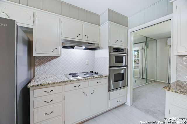 Listing photo id 14 for 3006 Renker  