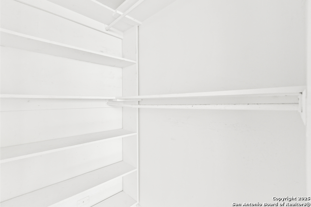 Image 15 of 16 For 6611 Southpoint 128