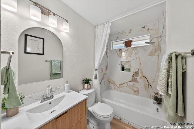 Image 22 of 29 For 3940 Whisper Field