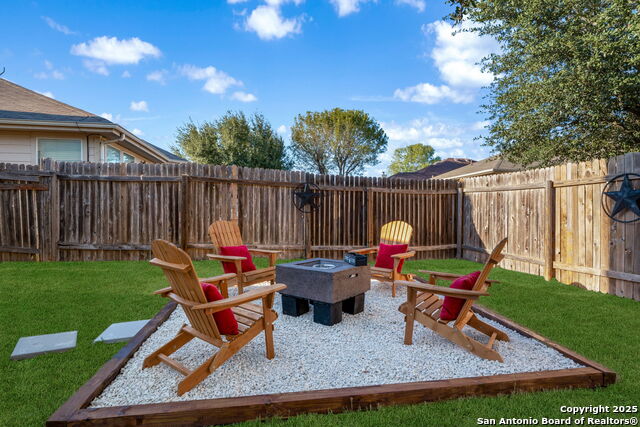 Image 26 of 29 For 3940 Whisper Field