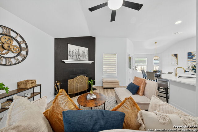 Image 7 of 29 For 3940 Whisper Field