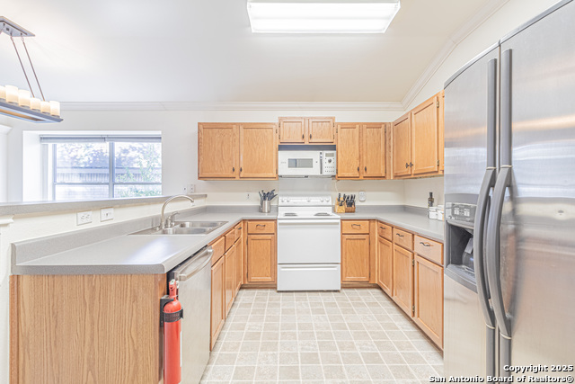 Image 14 of 46 For 1140 Lion Way