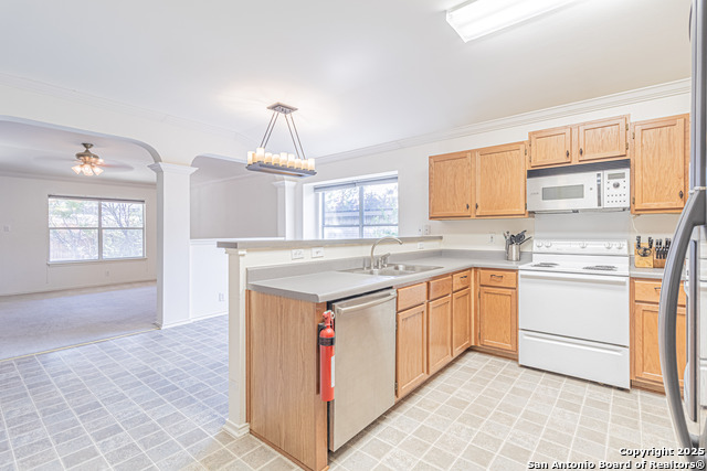 Image 16 of 46 For 1140 Lion Way