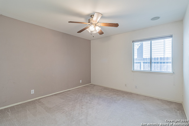 Image 32 of 46 For 1140 Lion Way