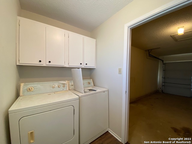 Listing photo id 15 for 226 Blue Bonnet