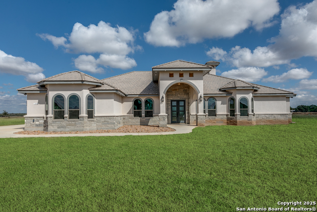 Details for 252 Venado Oaks, Castroville, TX 78009