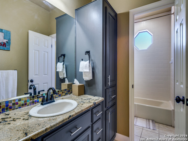 Image 22 of 25 For 29439 Summit Ridge