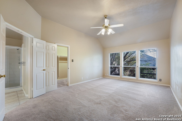Listing photo id 14 for 9111 Dapple Gray Ct