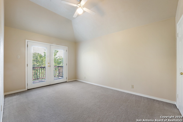 Listing photo id 16 for 9111 Dapple Gray Ct