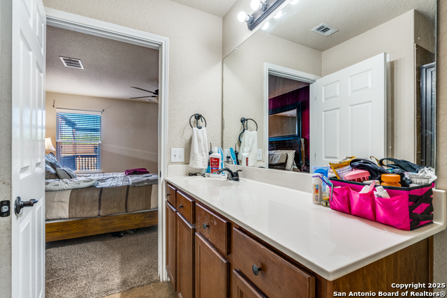 Image 10 of 25 For 11319 Five Iron