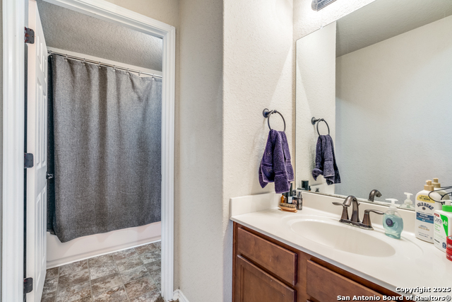 Image 16 of 25 For 11319 Five Iron