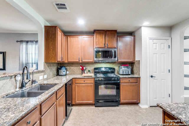 Image 4 of 25 For 11319 Five Iron