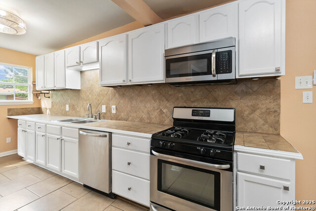 Image 14 of 38 For 189 National