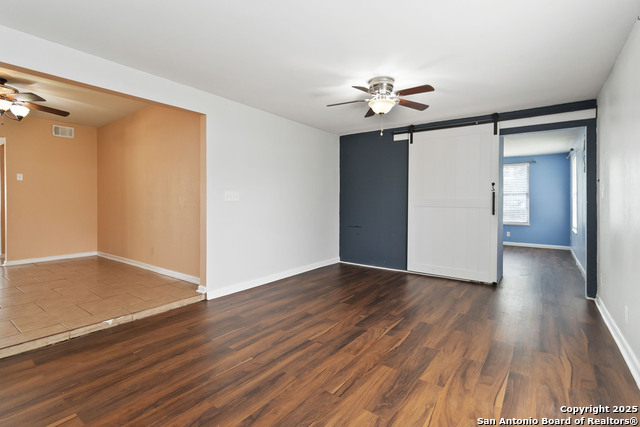 Image 19 of 38 For 189 National