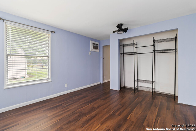 Image 23 of 38 For 189 National