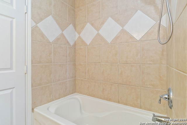 Image 27 of 38 For 189 National