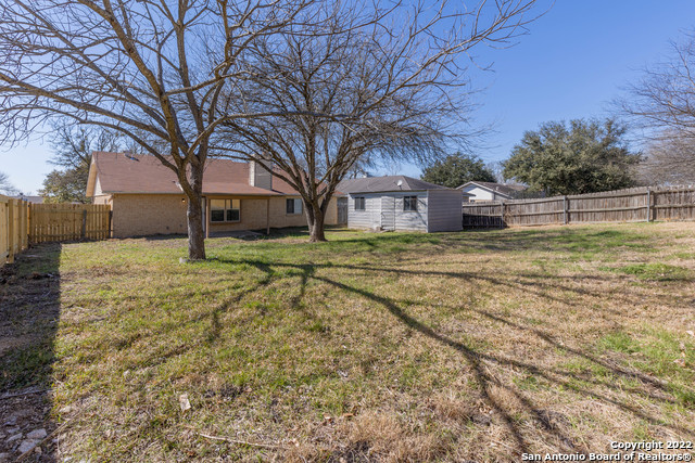 Image 29 of 32 For 4902 Brookhead Ln