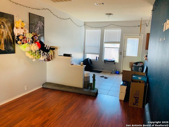 Image 3 of 5 For 10311 Lateleaf Oak