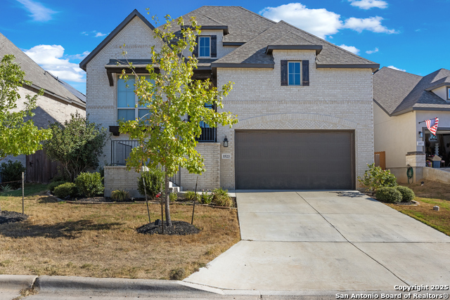 Listing photo id 0 for 1523 Balcones Fault