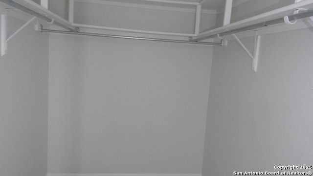 Image 6 of 13 For 7738 Chambers  608