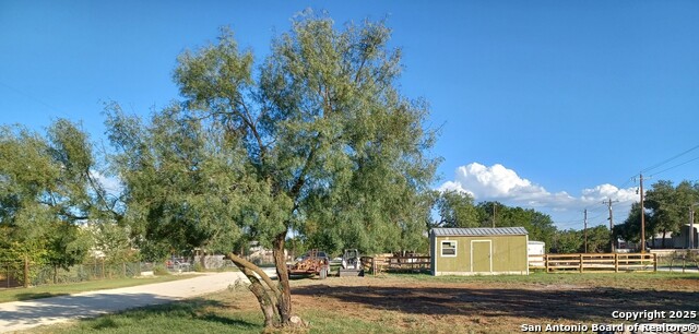 Image 2 of 5 For 264 Siesta