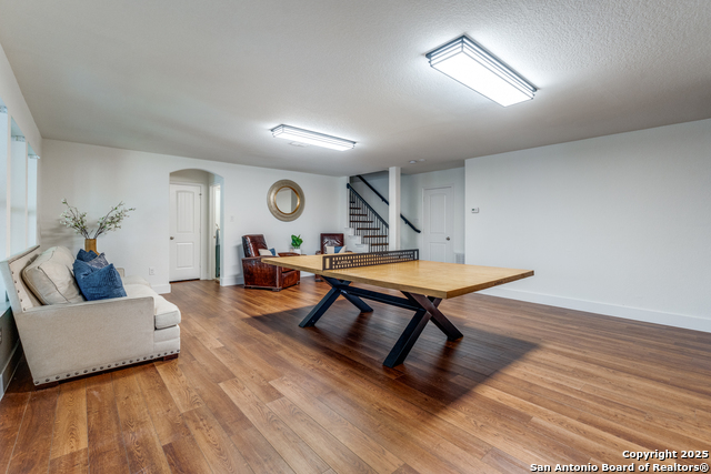 Image 10 of 30 For 23122 Woodlawn