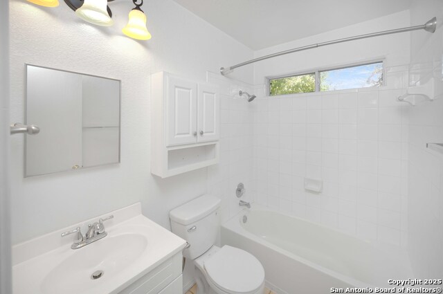 Image 17 of 19 For 8226 Grand Bnd