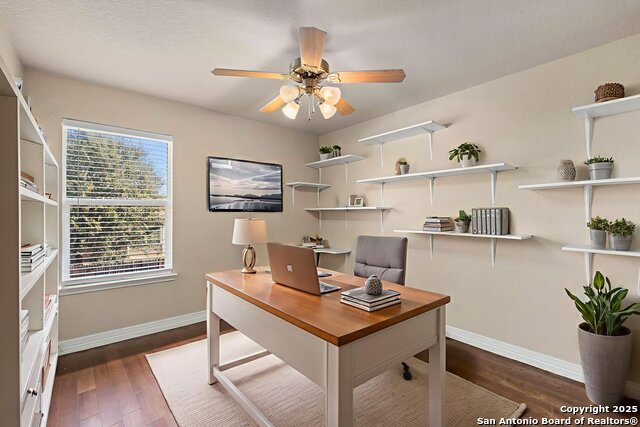 Listing photo id 17 for 12015 Agnew Ridge