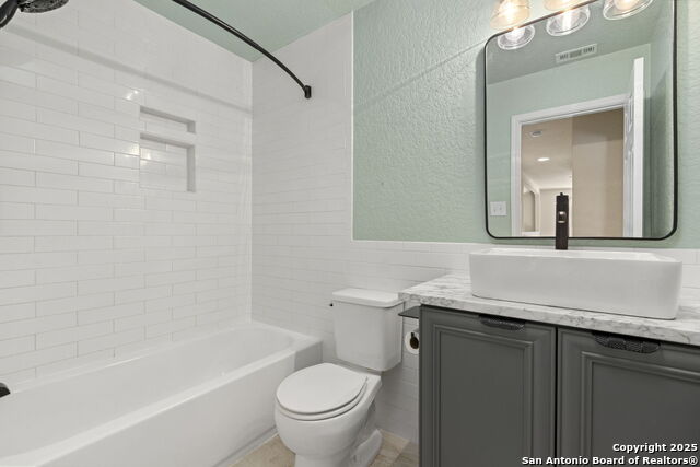 Listing photo id 29 for 12015 Agnew Ridge