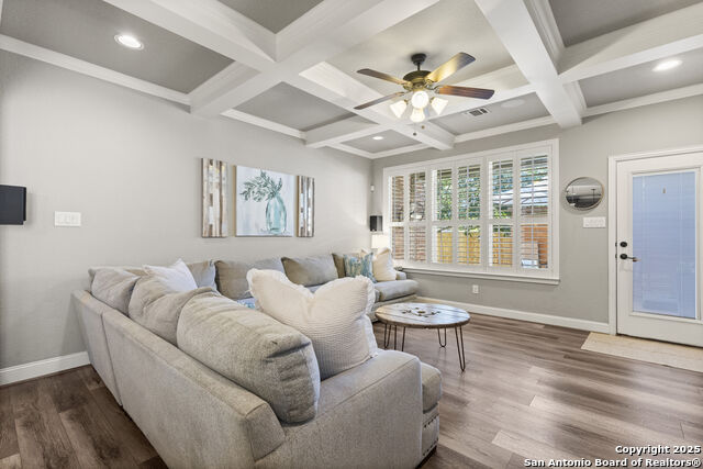 Image 16 of 38 For 213 Derby