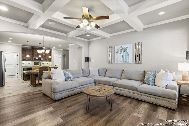 Image 17 of 38 For 213 Derby