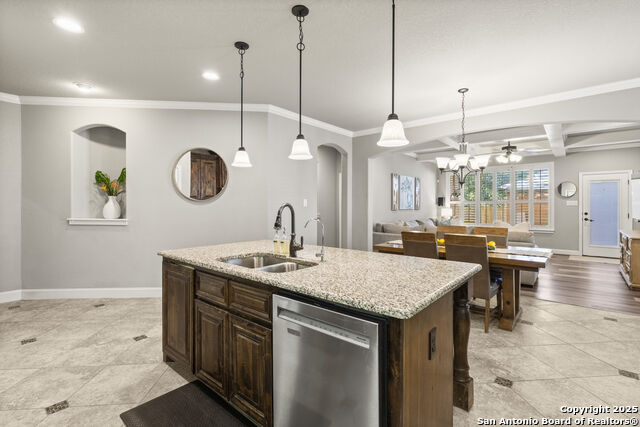 Image 3 of 38 For 213 Derby