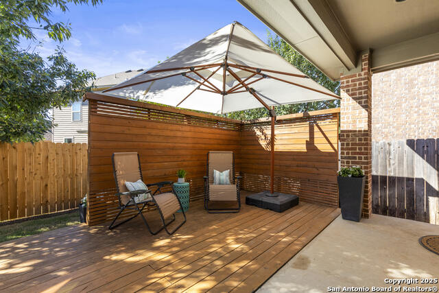 Image 32 of 38 For 213 Derby