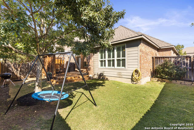 Image 33 of 38 For 213 Derby