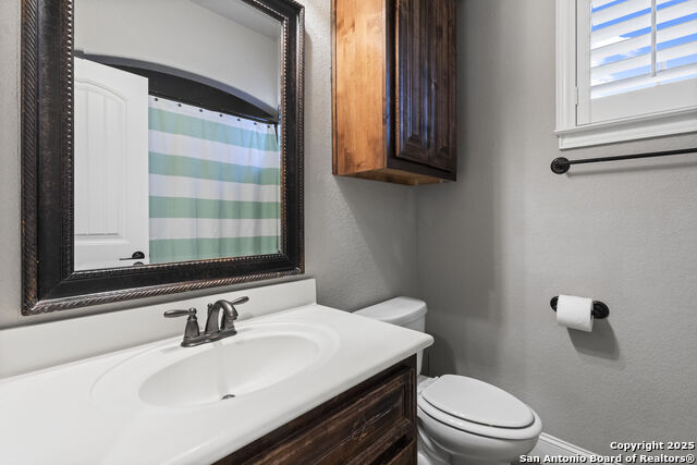 Image 8 of 38 For 213 Derby