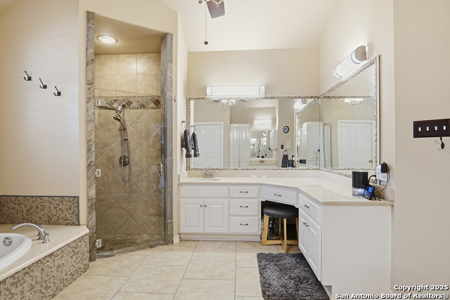 Image 20 of 35 For 27517 Boerne Cave