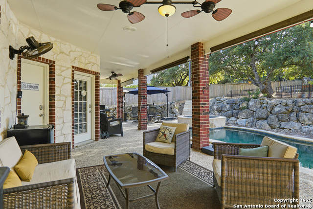 Image 26 of 35 For 27517 Boerne Cave