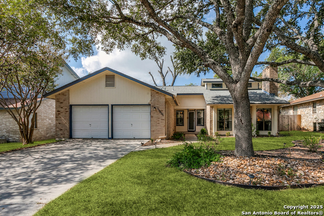 Details for 13835 Hillside Dr E, San Antonio, TX 78249